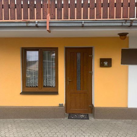 Maly Byt 1+1 Karlsbad Exteriör bild