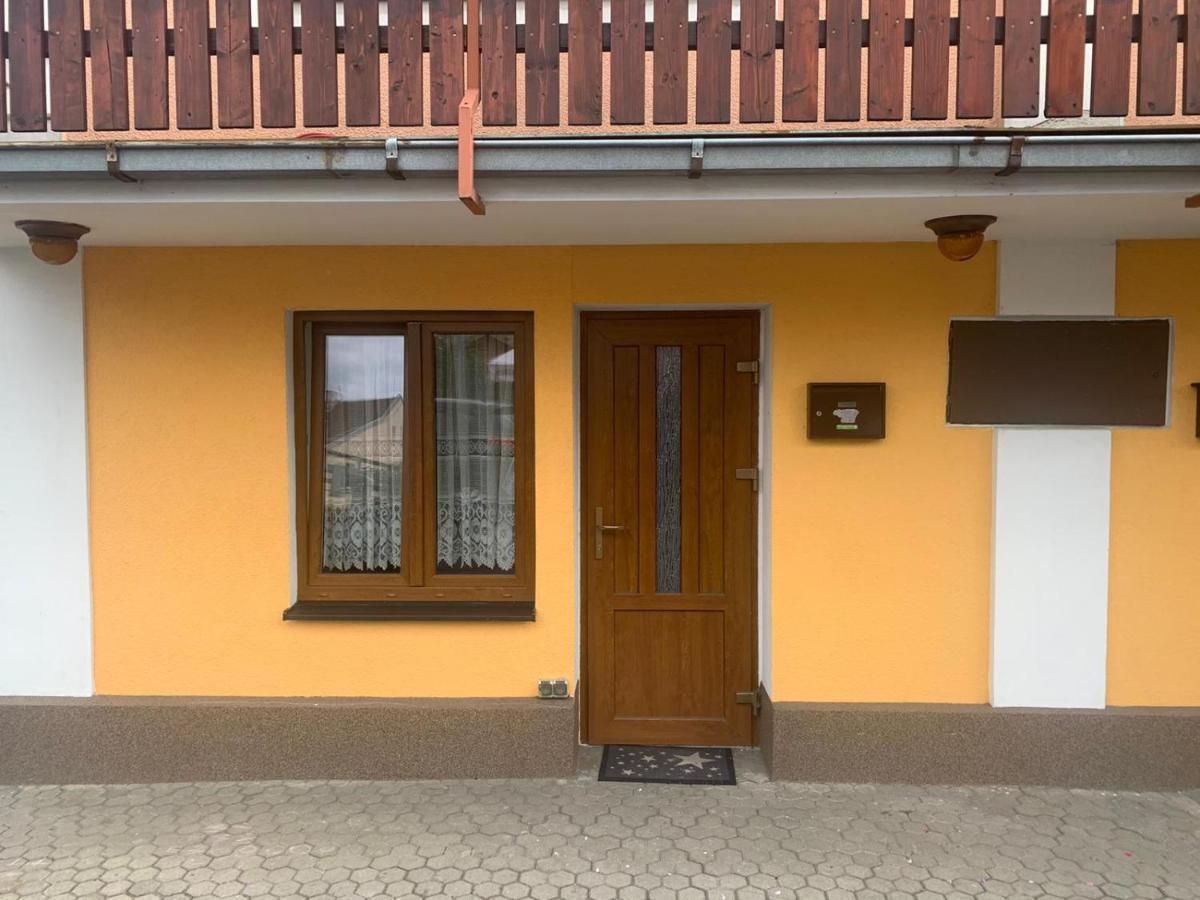 Maly Byt 1+1 Karlsbad Exteriör bild
